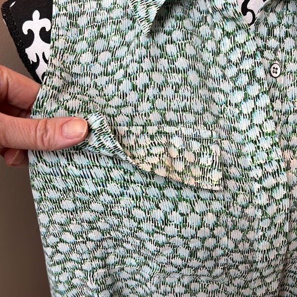 Cabi Shimmer Top (style 5910) - Picture 5 of 14